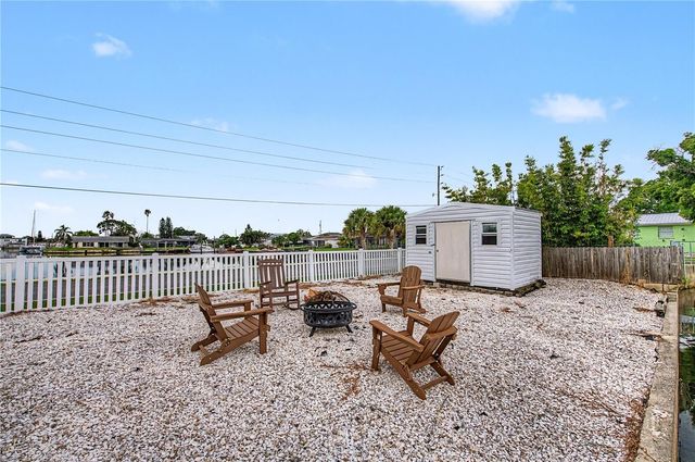 13725 MATTIX AVENUE, Hudson, FL 34667