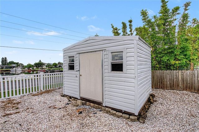 13725 MATTIX AVENUE, Hudson, FL 34667
