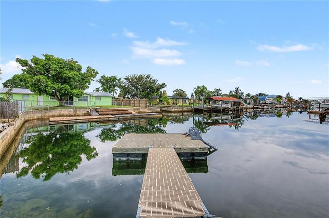 13725 MATTIX AVENUE, Hudson, FL 34667