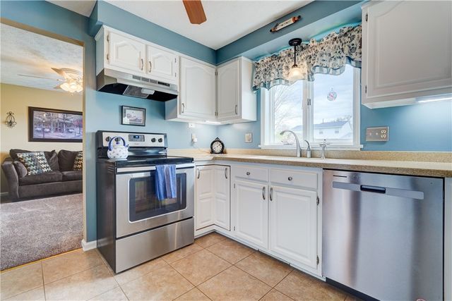 632 Guinevere Drive, Greece, NY 14626