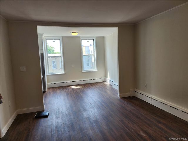 6410 Myrtle Avenue, Glendale, NY 11385