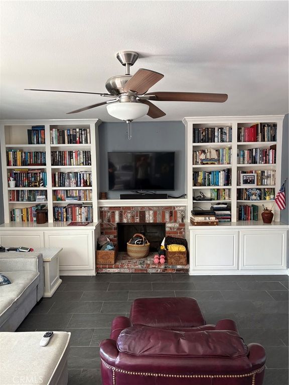 10142 Cliff Drive, Huntington Beach, CA 92646 — photo 4