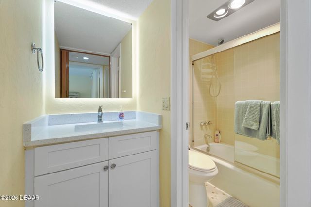 3051 S Atlantic Ave Apt 1004, Daytona Beach Shores, FL 32118