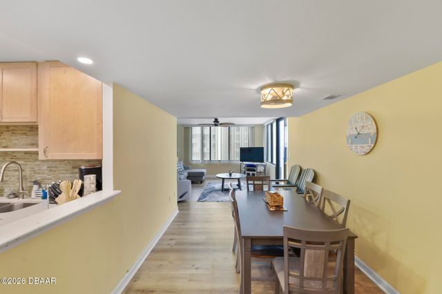 3051 S Atlantic Ave Apt 1004, Daytona Beach Shores, FL 32118