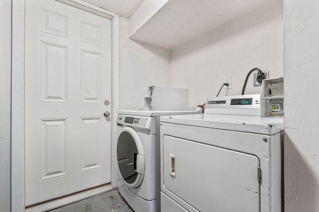 754 Huntington Ave 4, Boston, MA 02115