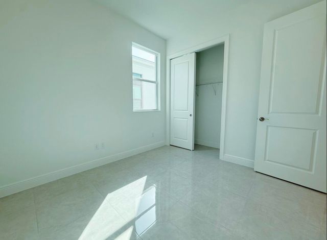 5066 Lido Key Lane, Westlake, FL 33470