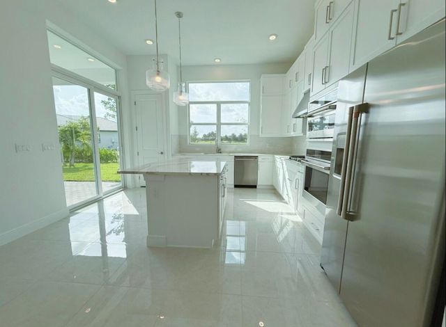 5066 Lido Key Lane, Westlake, FL 33470