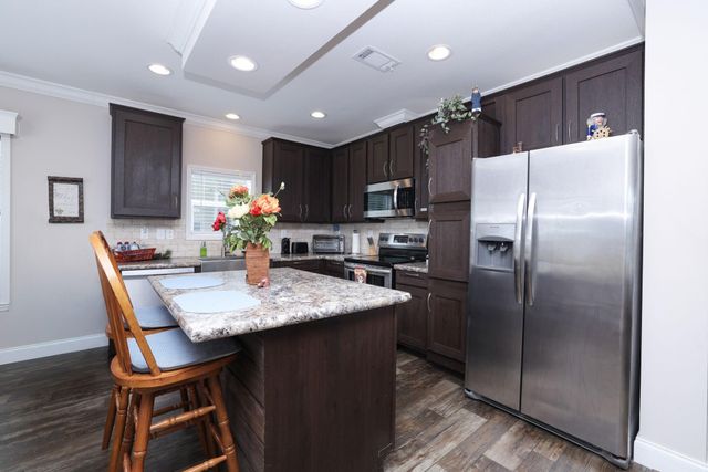 11720 Thousand Trails 37, Willis, TX 77318