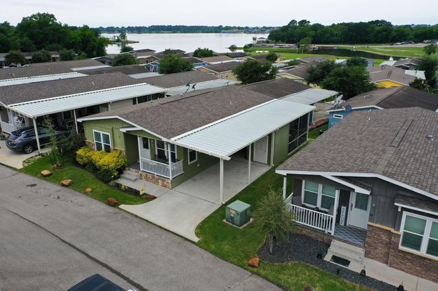 11720 Thousand Trails 37, Willis, TX 77318