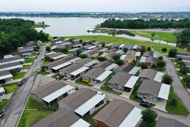 11720 Thousand Trails 37, Willis, TX 77318