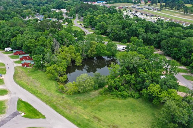 11720 Thousand Trails 37, Willis, TX 77318