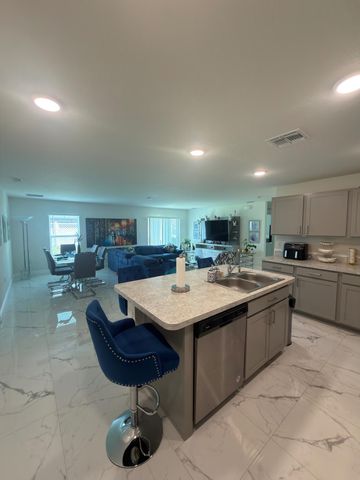 5363 NW Perez Court, Port St. Lucie, Port St Lucie, FL 34983