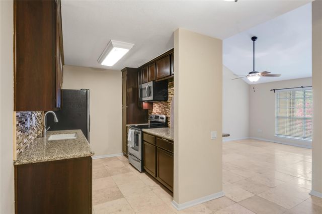 1860 White Oak Drive 228, Houston, TX 77009