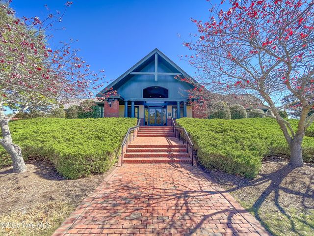 146 Cedar Point Drive, Wallace, NC 28466