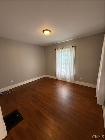 21 Burt Avenue, Auburn, NY 13021