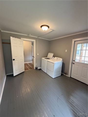 21 Burt Avenue, Auburn, NY 13021