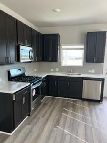 1532 McKinney DR, Leander, TX 78641