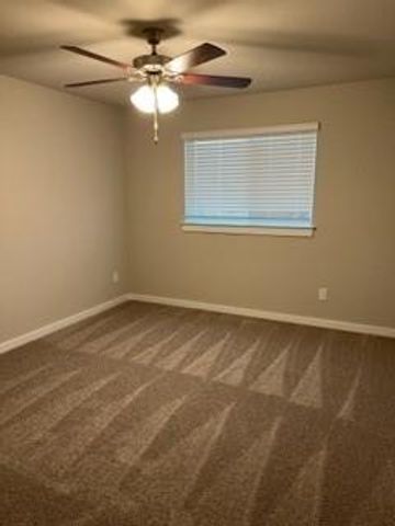1532 McKinney DR, Leander, TX 78641