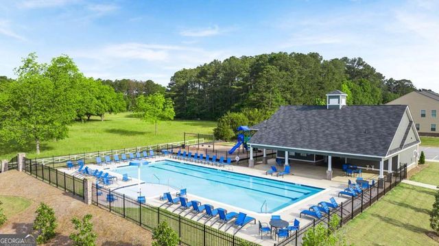 494 Beachview Road, Hampton, GA 30228