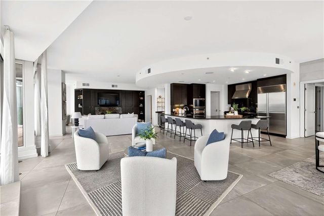 3325 Piedmont NE Road 2804, Atlanta, GA 30305