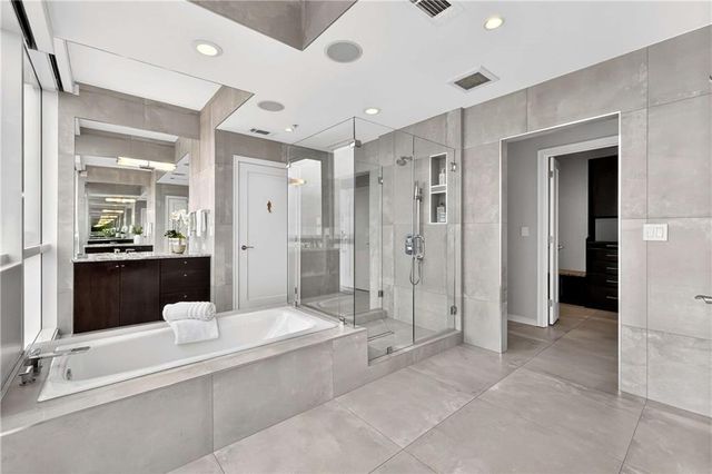 3325 Piedmont NE Road 2804, Atlanta, GA 30305