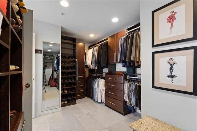 3325 Piedmont NE Road 2804, Atlanta, GA 30305