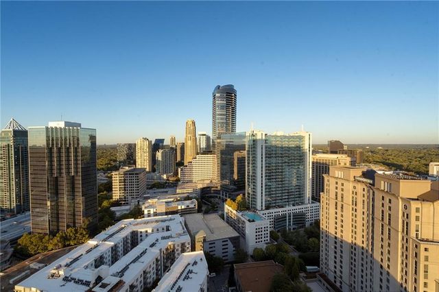 3325 Piedmont NE Road 2804, Atlanta, GA 30305