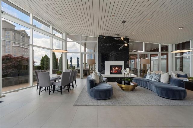 3325 Piedmont NE Road 2804, Atlanta, GA 30305