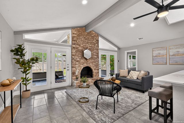 5935 forest knoll, San Antonio, TX 78240