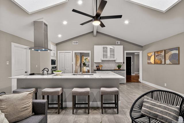 5935 forest knoll, San Antonio, TX 78240