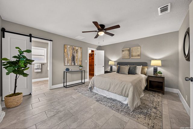 5935 forest knoll, San Antonio, TX 78240