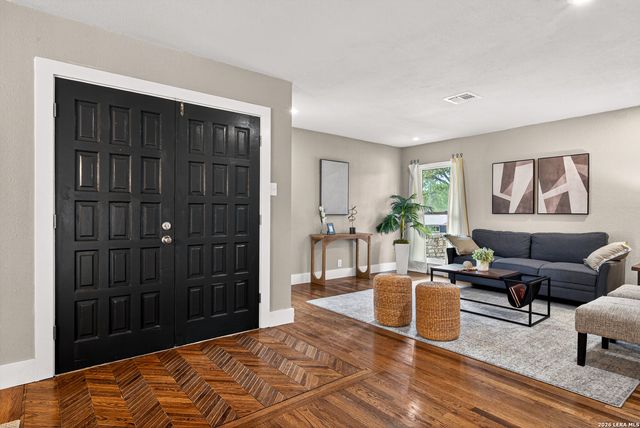 5935 forest knoll, San Antonio, TX 78240