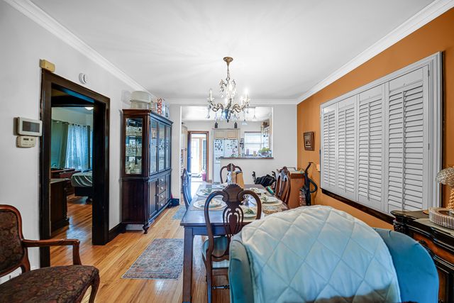 4835 W Haddon Avenue, Chicago, IL 60651
