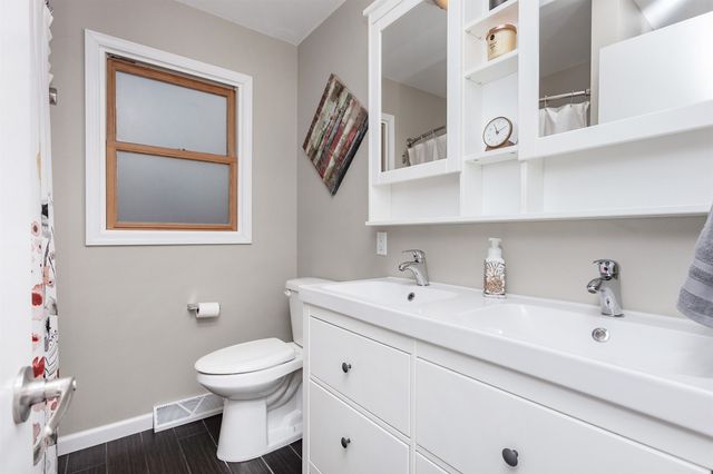 522 Preston Drive, Huxley, IA 50124