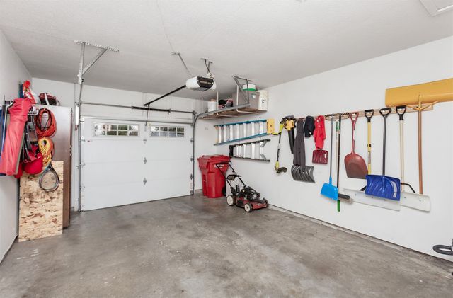 522 Preston Drive, Huxley, IA 50124