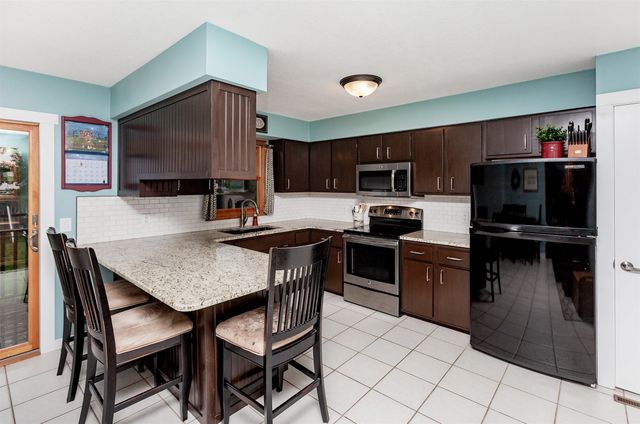 522 Preston Drive, Huxley, IA 50124