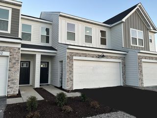 17944 Genoa Drive, Lakeville, MN 55044