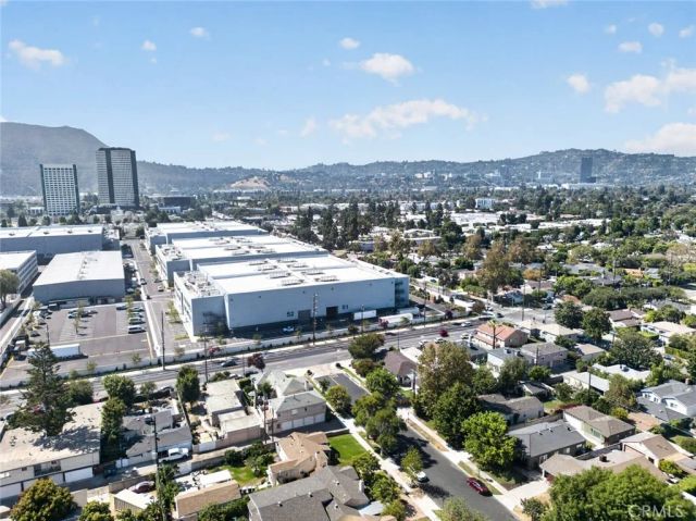 600 N Maple Street, Burbank, CA 91505