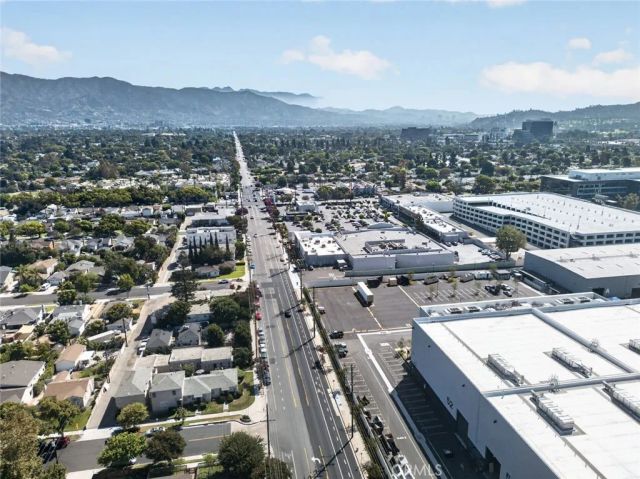 600 N Maple Street, Burbank, CA 91505