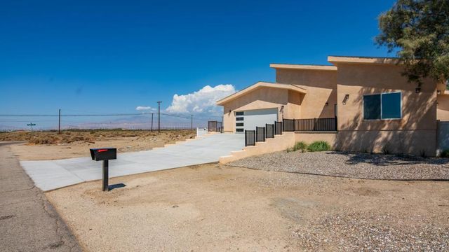 67588 Cactus Apple Drive, Desert Hot Springs, CA 92240