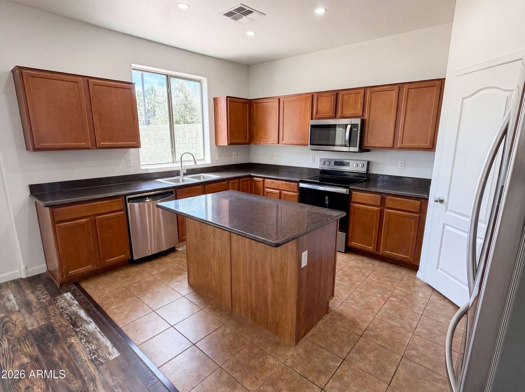 17171 W YOUNG Street, Surprise, AZ 85388 — photo 2