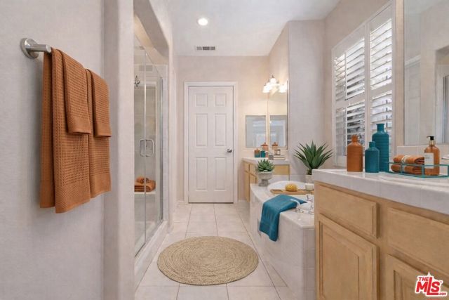 37 Shoreline Drive, Rancho Mirage, CA 92270