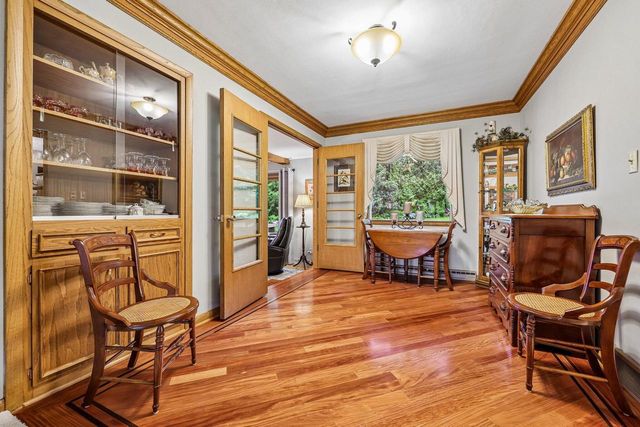 W213N5425 Kenmore DRIVE, Menomonee Falls, WI 53051