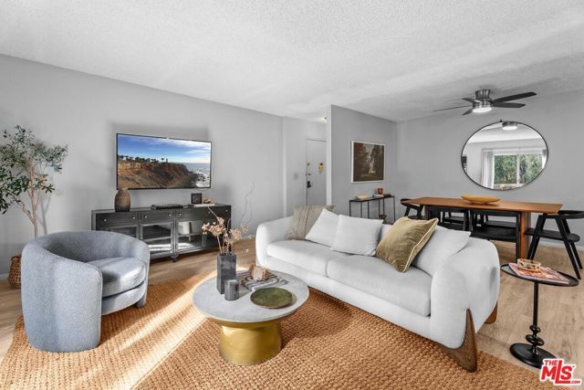 5437 Corteen Place 212, Valley Village, CA 91607