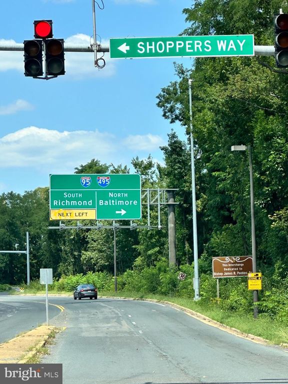 1705 PALMETTO DR, Bowie, MD 20721