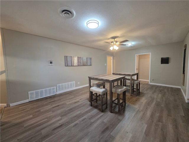 325 S Saunders St S, Aransas Pass, TX 78336