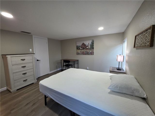 325 S Saunders St S, Aransas Pass, TX 78336