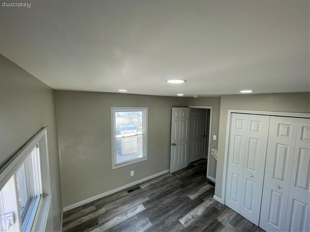 26431 Trowbridge Street, Inkster, MI 48141