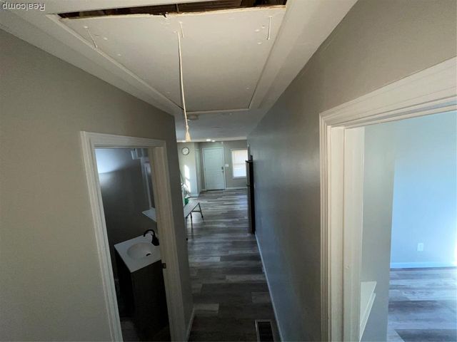 26431 Trowbridge Street, Inkster, MI 48141