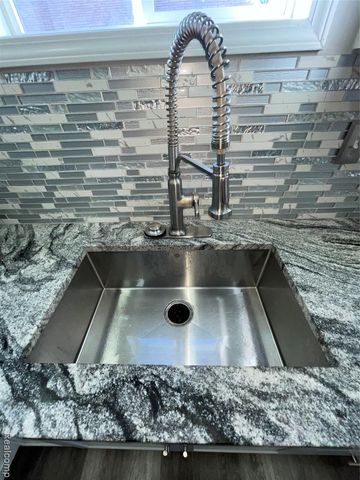 26431 Trowbridge Street, Inkster, MI 48141